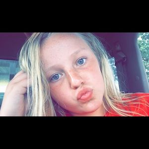 Meet your Posher, Siriniti